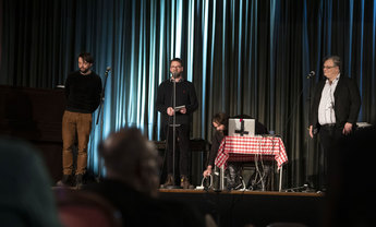 Bertrand Pérignon, Pascal Leclercq, Érick d'Orion, Philippe Franck, sur la scène du Centre Horizon au 20e anniversaire de Rhizome fêté le 12 mars 2020 © Elias Djemil